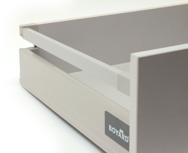 SBH19/W - Держатель продольного рейлинга (белый) Boyard